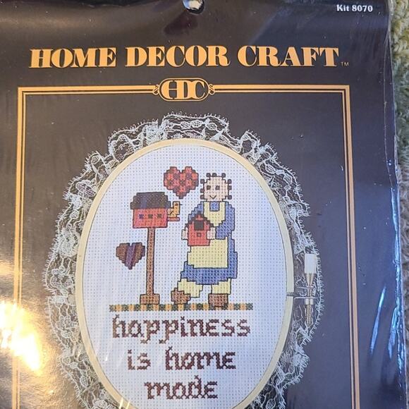 Vintage home craft decor cross stitch hoop kit - Picture 2 of 5